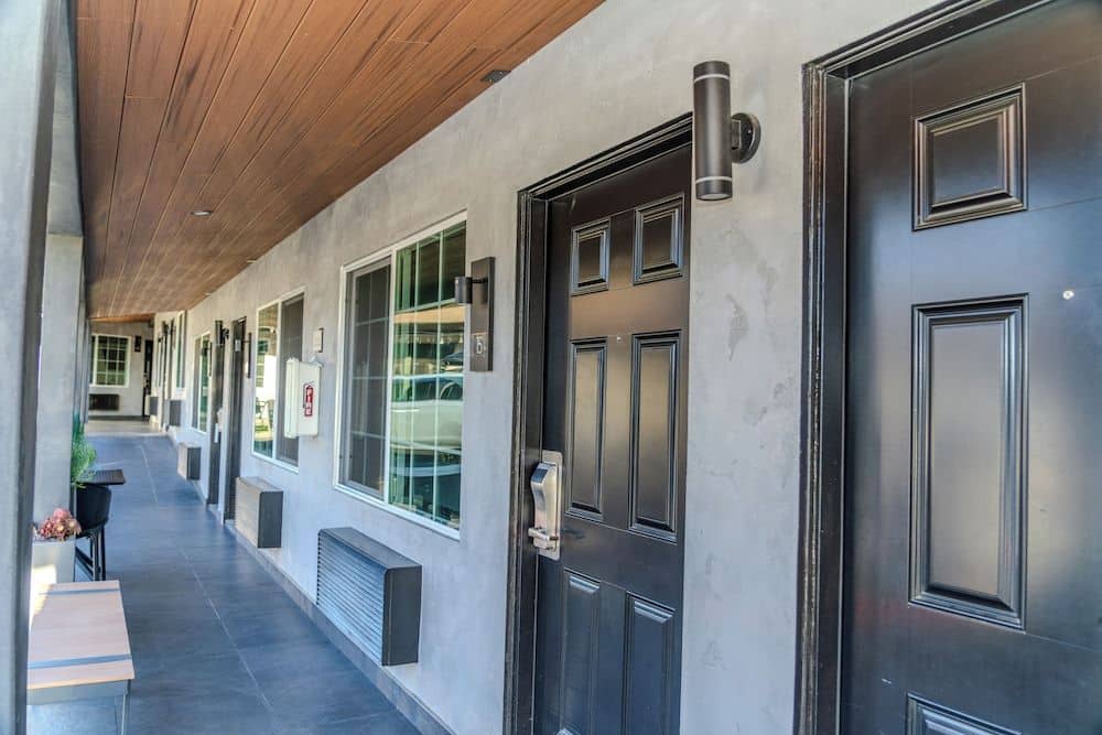 Monterey Surf Inn