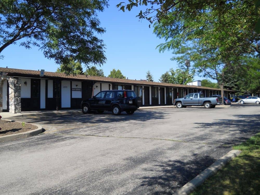Value Inn Milwaukee South