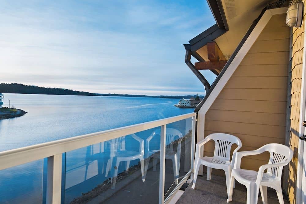 Oxford Suites Silverdale