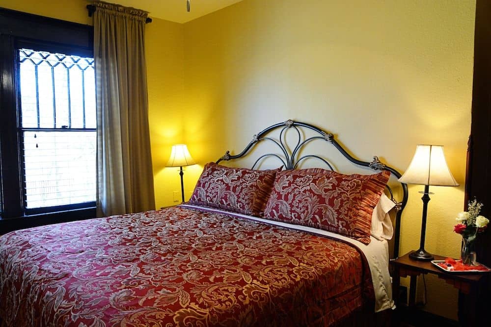 Iron Horse Inn