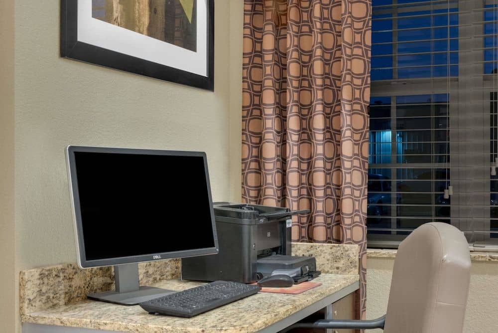Microtel Inn & Suites By Wyndham Midland
