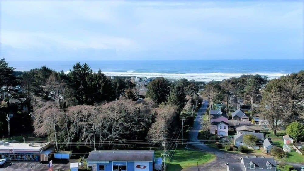 The Ashley Inn & Suites