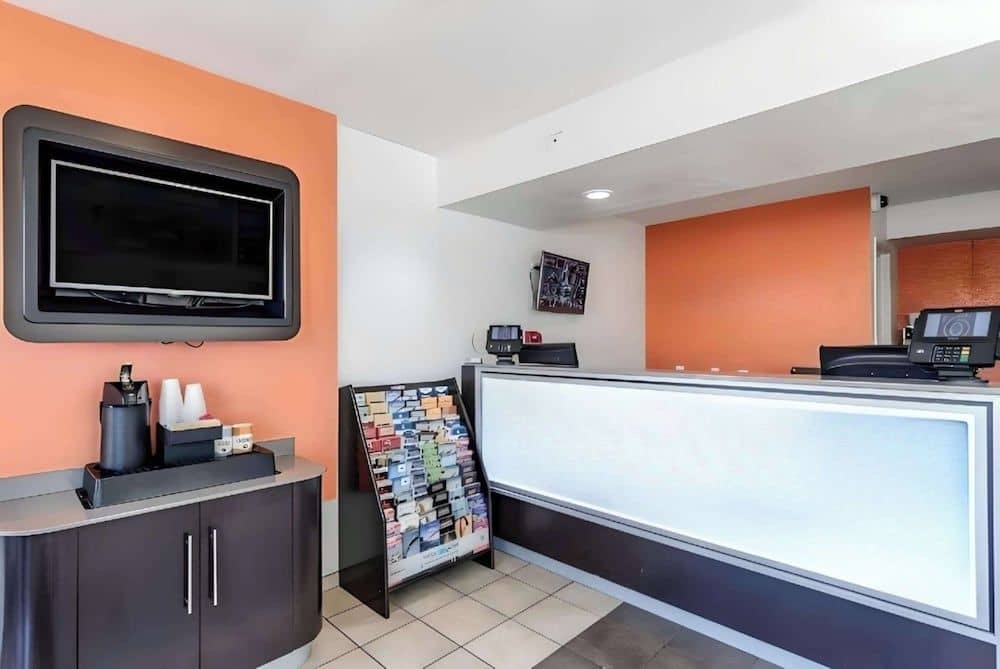 Motel 6 Modesto Motel 6 Modesto