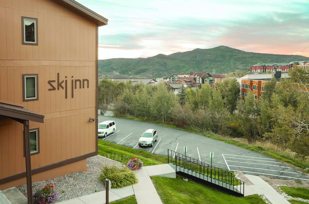Ski Inn Condominiums
