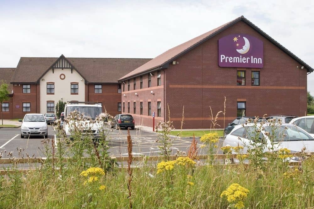 Premier Inn Glasgow (Cambuslang/M74, J2A)
