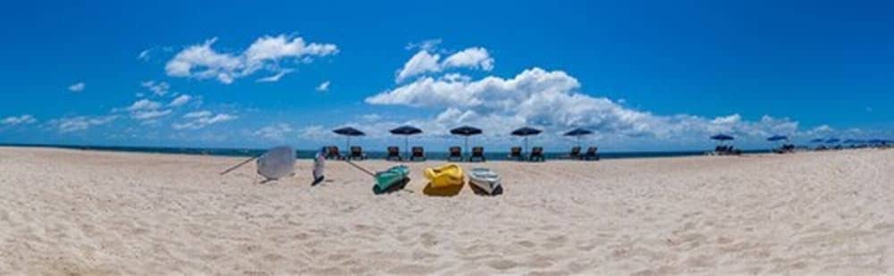 Sun Tower Hotel & Suites on the Beach