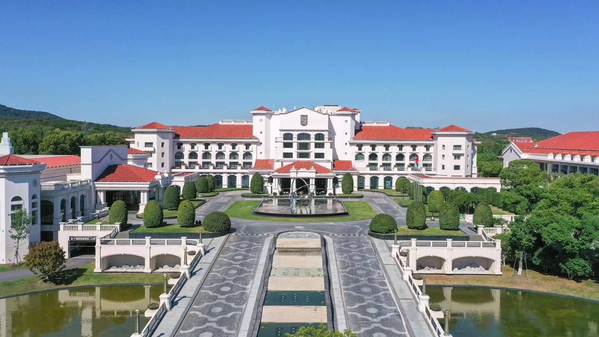 Suning Zhongshan Golf Resort