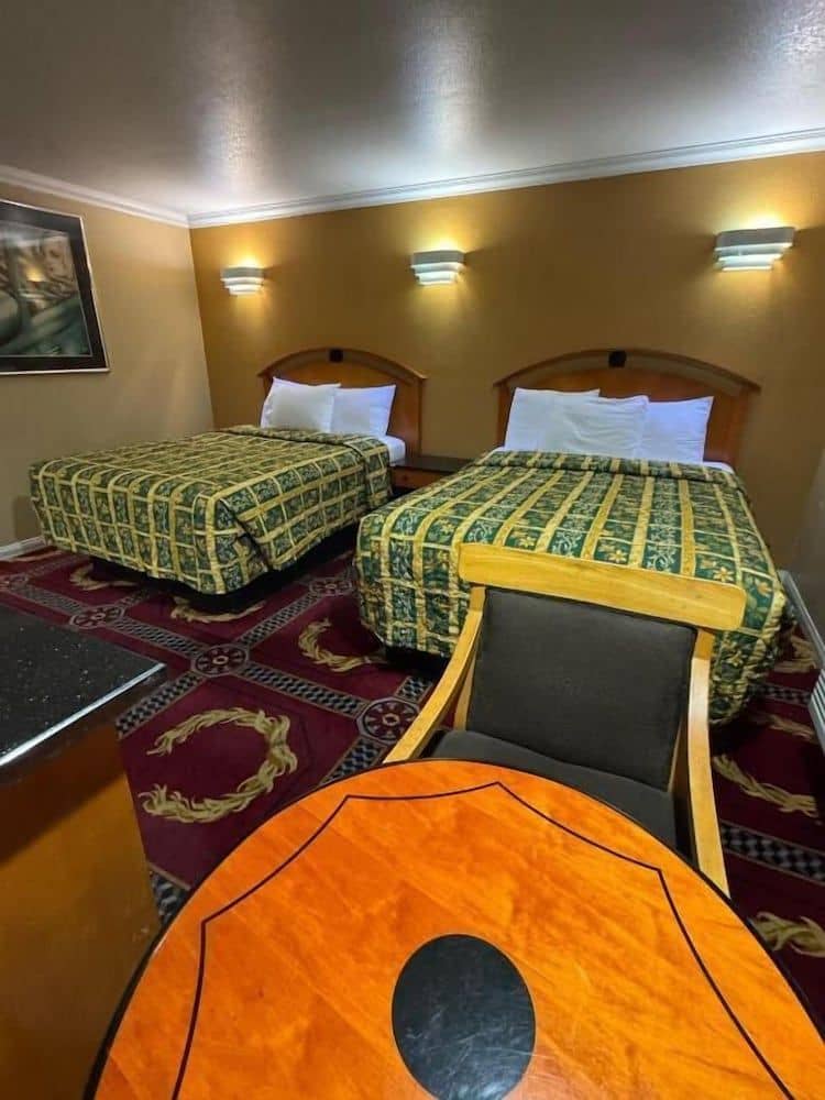 Sunrise Inn Sunrise Inn