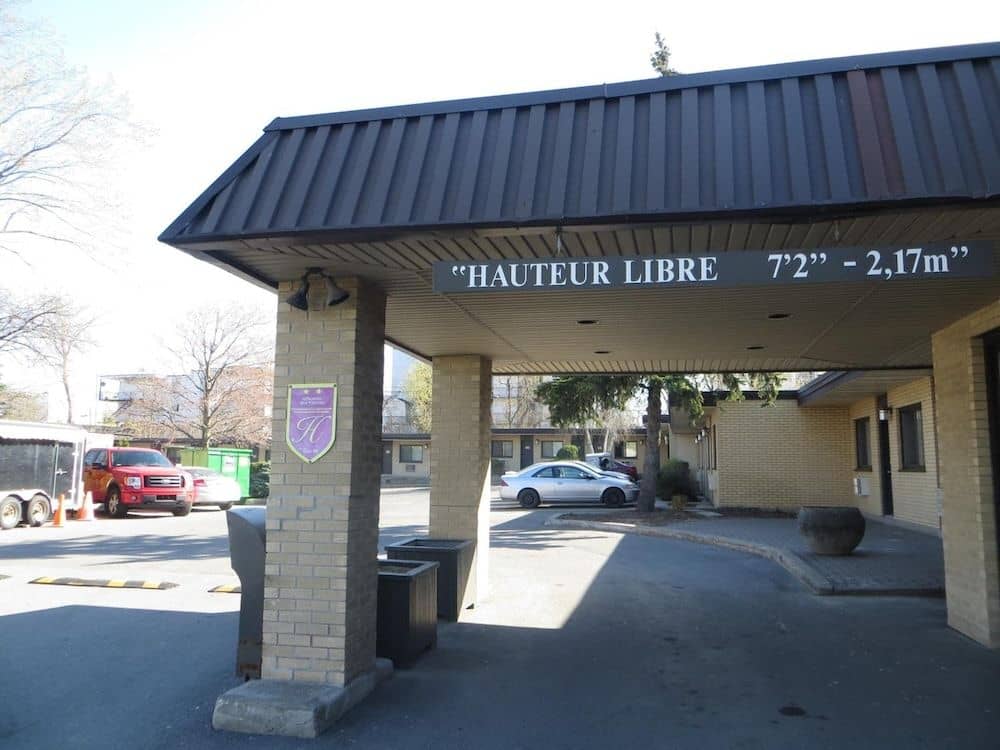 O Motel et Suites