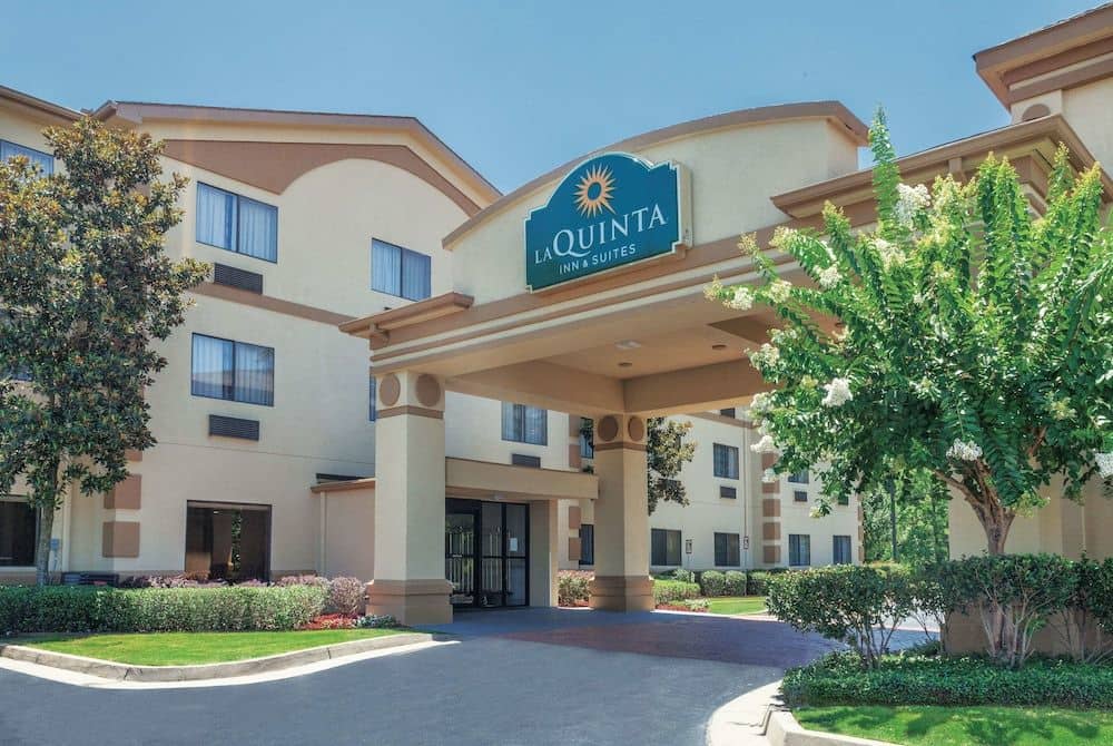 La Quinta Inn & Suites Jackson Airport La Quinta Inn & Suites Jackson Airport