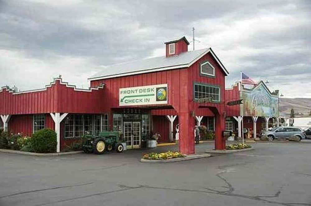 Cousin's Country Inn