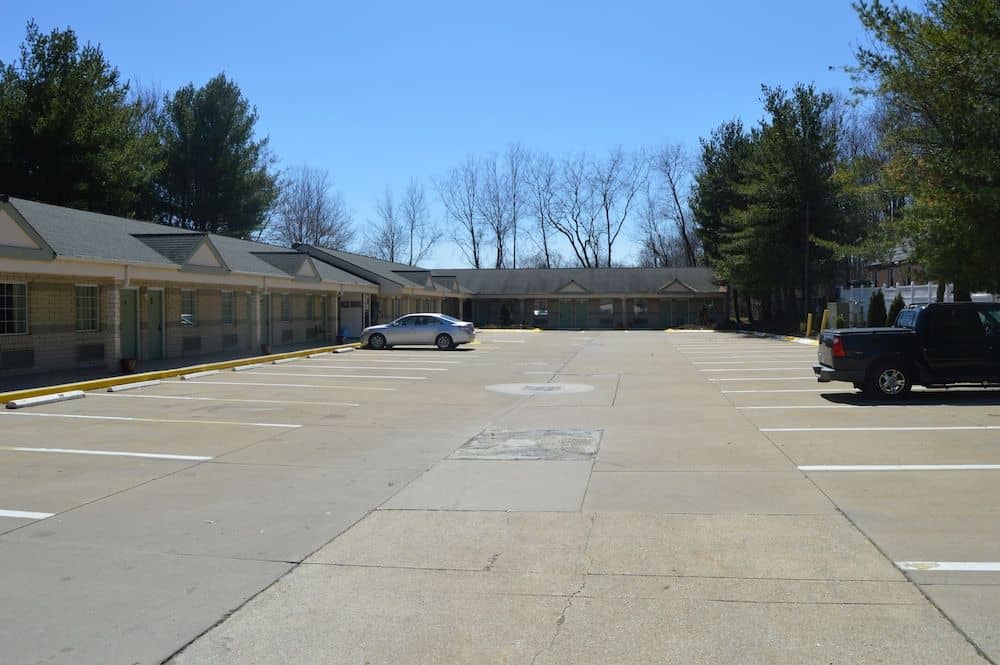Economy Inn Cuyahoga Falls Economy Inn Cuyahoga Falls