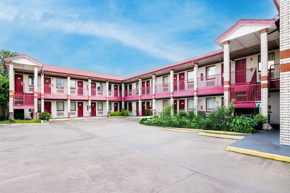 Luxury Inn