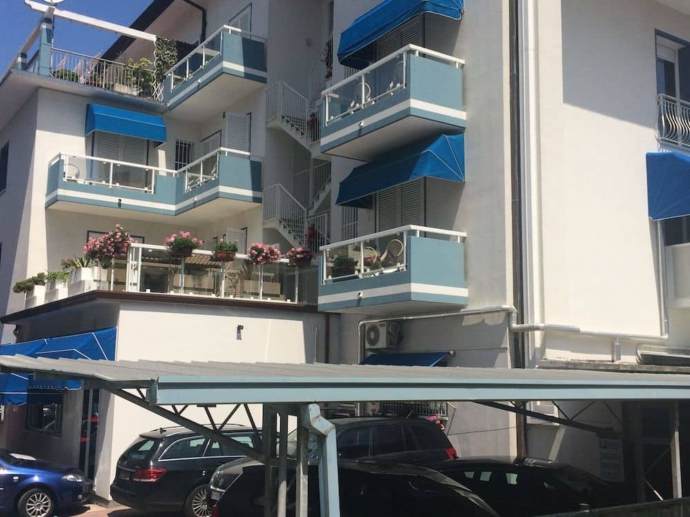 Hotel Touring