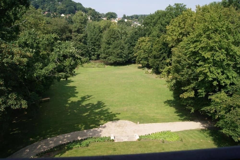 Le Chateau De La Vierge