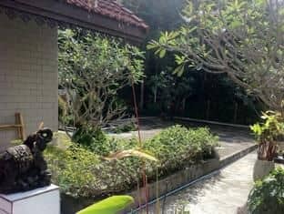 Fah Prai Tawan Resort