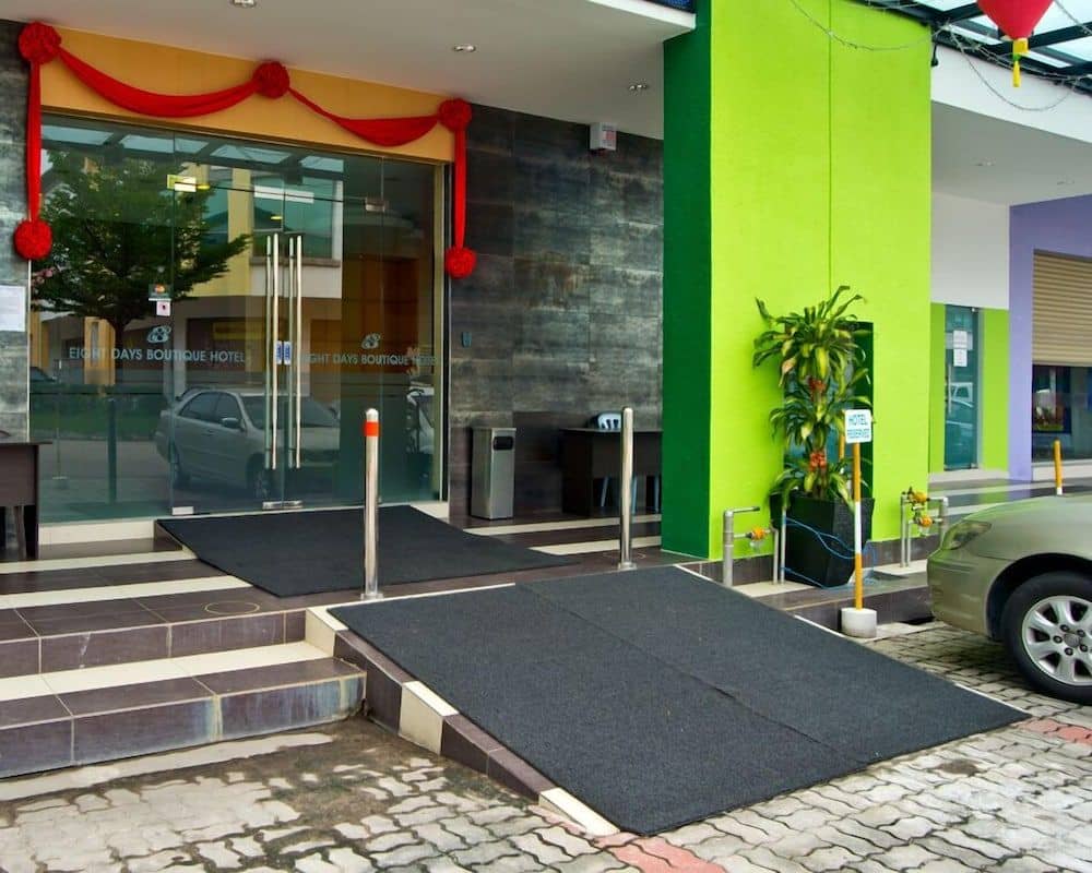 Eight Days Boutique Hotel @ Impian Emas Skudai