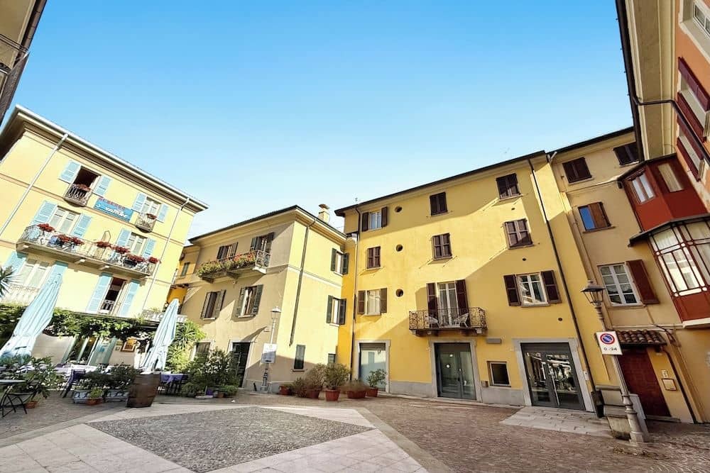La Piazza Menaggio La Piazza Menaggio