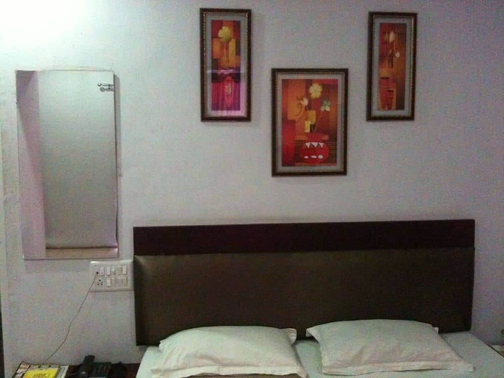 Hotel Raj Tilak Hotel Raj Tilak