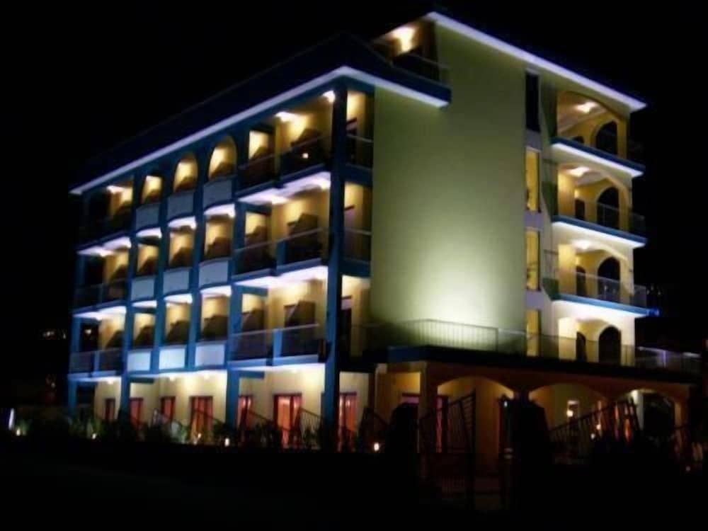 Meridian Hotel Meridian Hotel