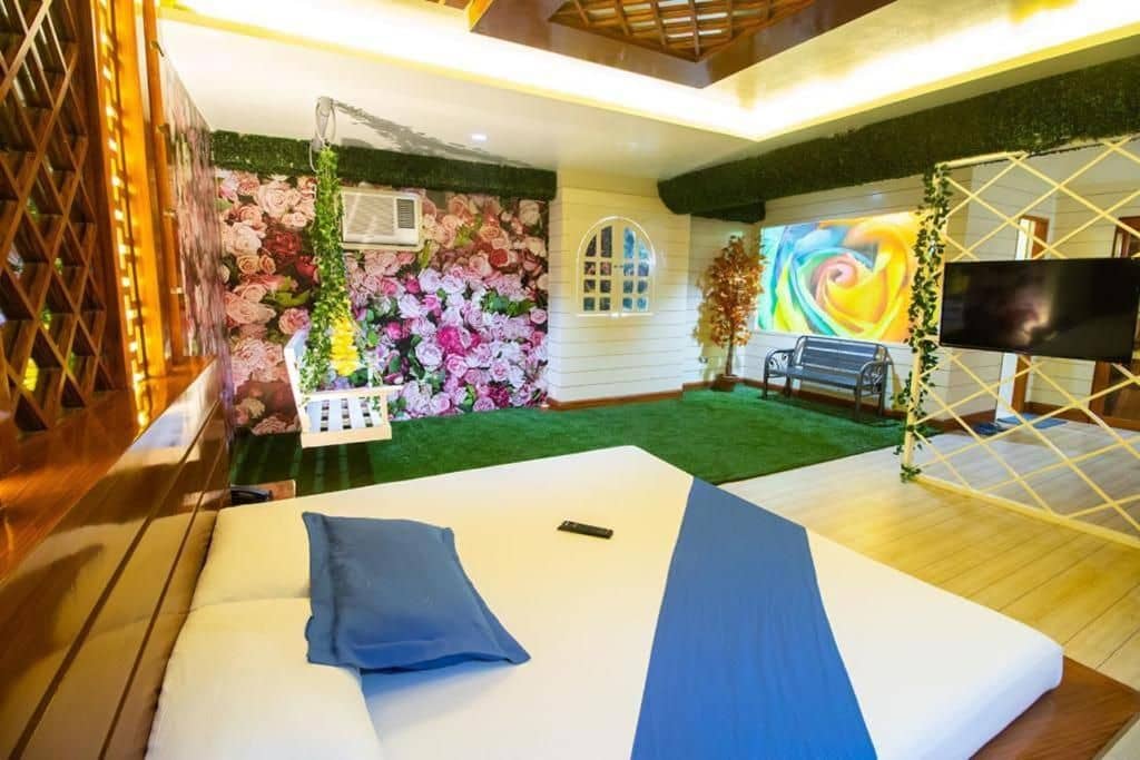 Dream Hotel