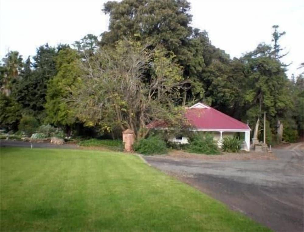 Brown's House Bed and Breakfast Brown's House Bed and Breakfast