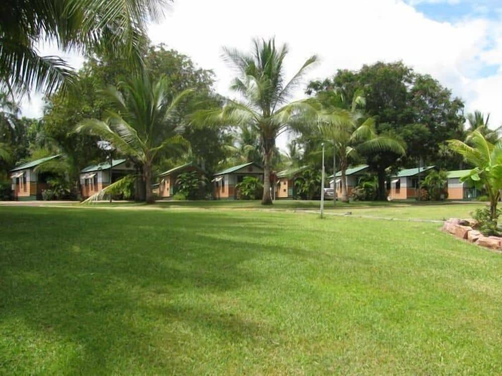 Ivanhoe Village Caravan Resort Ivanhoe Village Caravan Resort