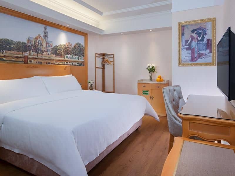Vienna Hotel Kunming Beijing Road Chuanxin Gulou Metro Station