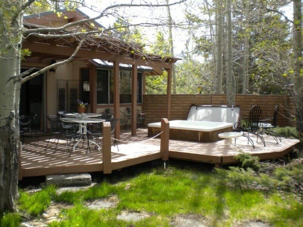 528 Tahoe Keys Blvd