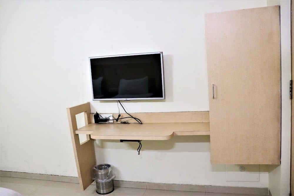 OYO Rooms Railway Station Jain Dharamshala
