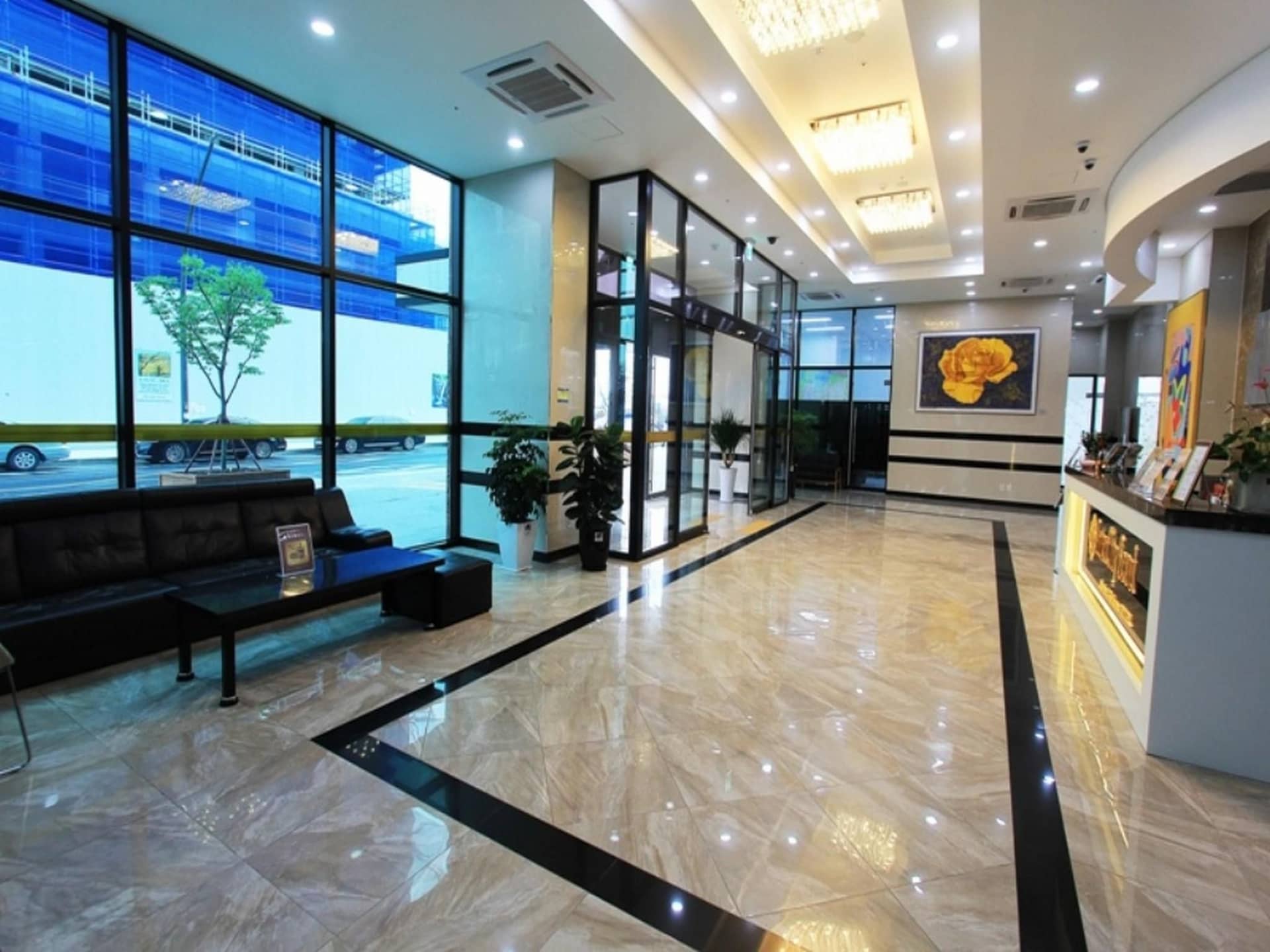 Intercity Seoul Hotel