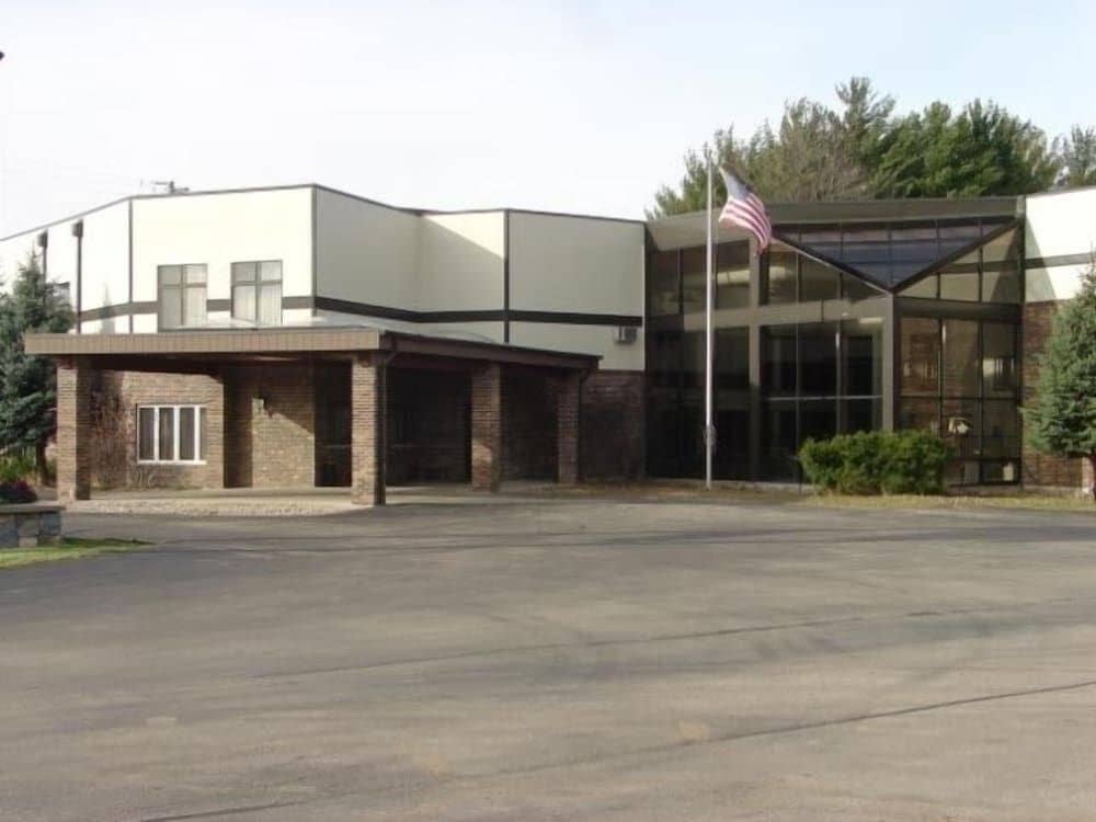 ECONO LODGE WAUPACA