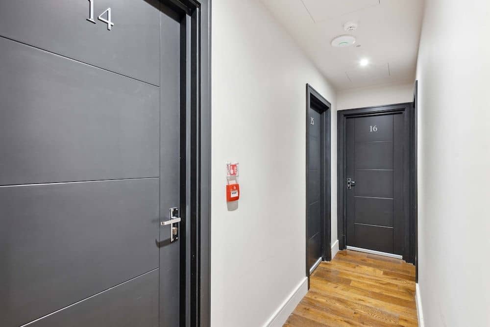 Valet Apartments Golden Square