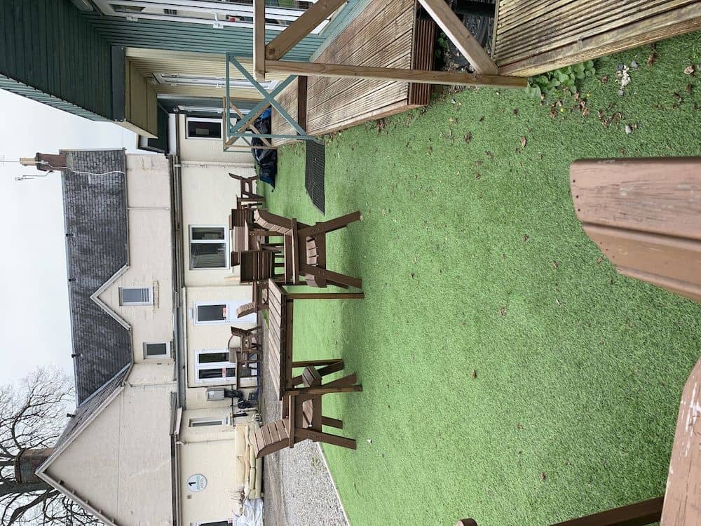 1 Loch Ness Hostel