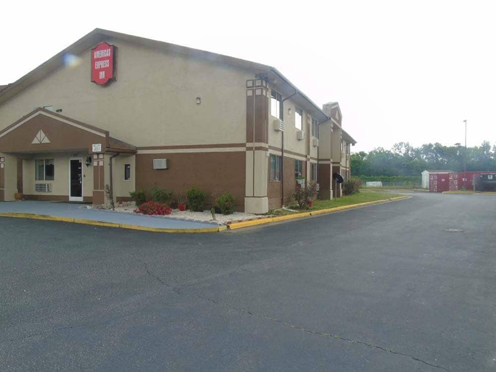 Americas Express Inn