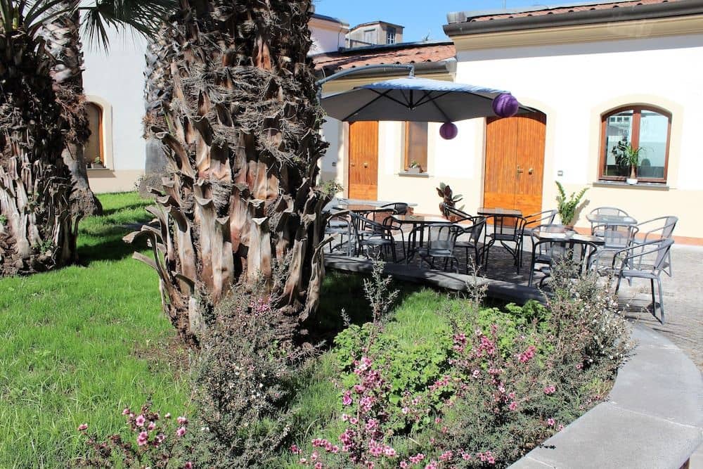 Pompei Hostel Suites and Breakfast Deluxe