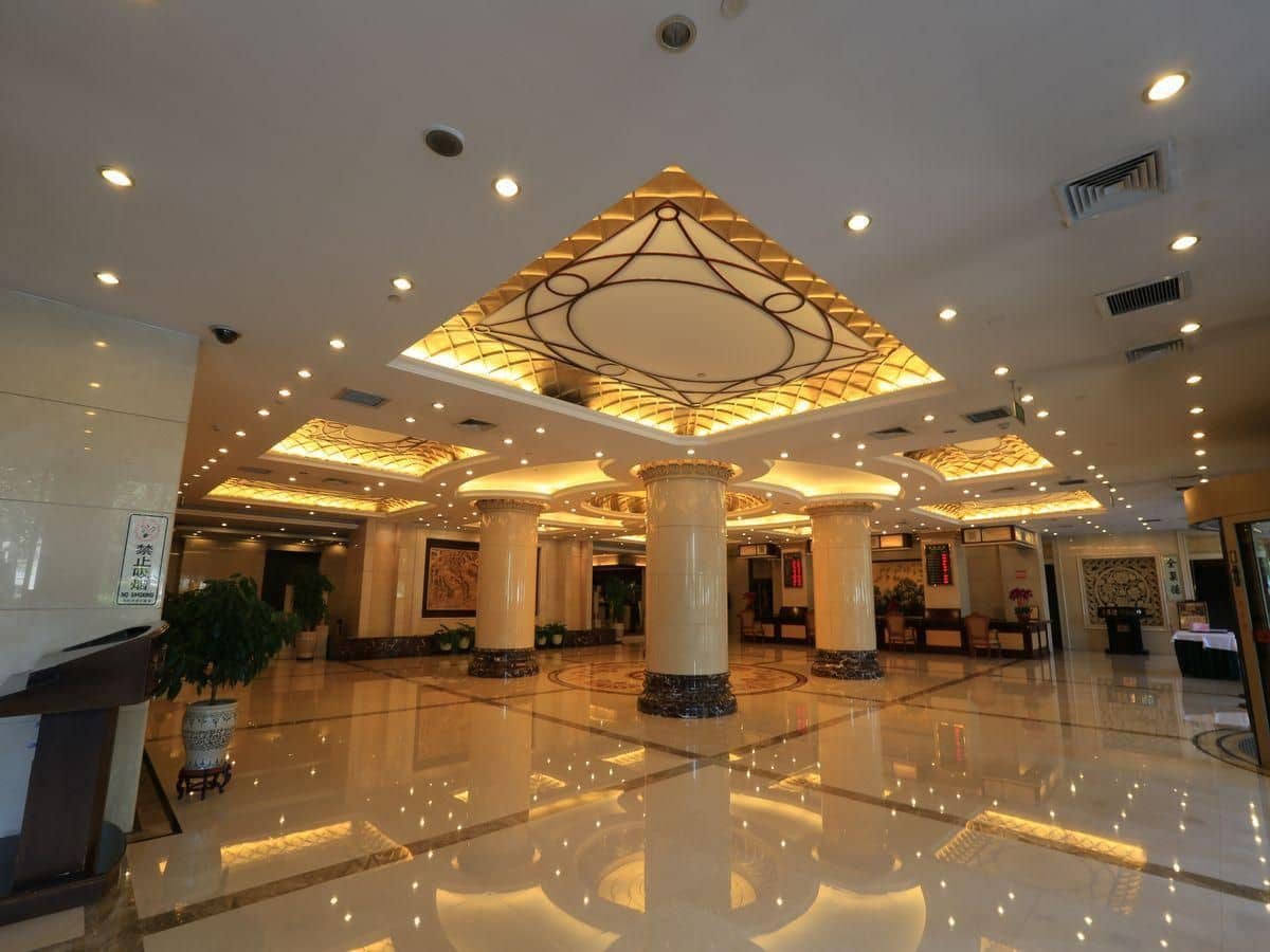 โรงแรมรุยเชง