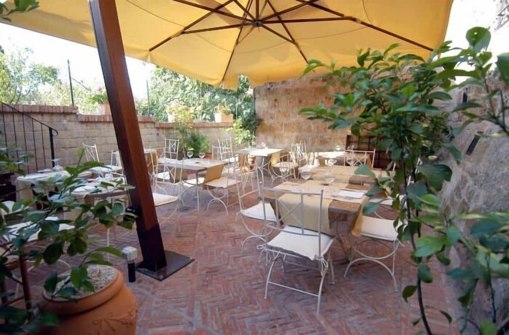 SCILLA and LOCANDA DELLA TAVERNA ETRUSCA