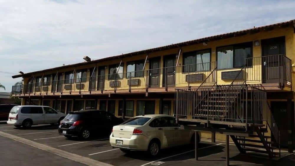 Sierra Inn Sierra Inn