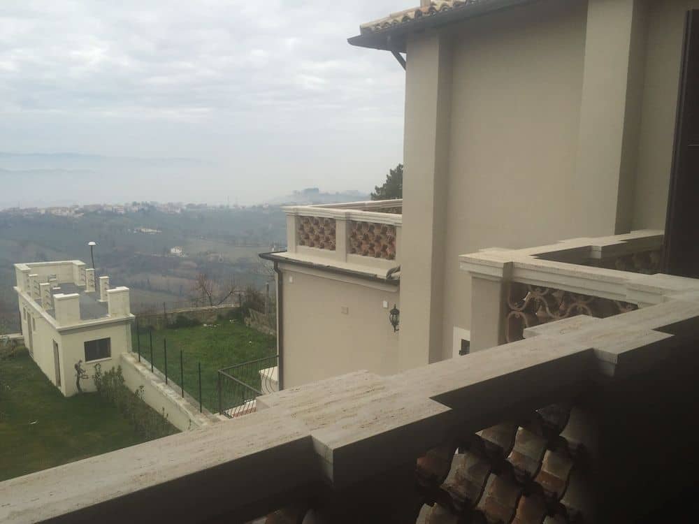 La Rocca Guest House