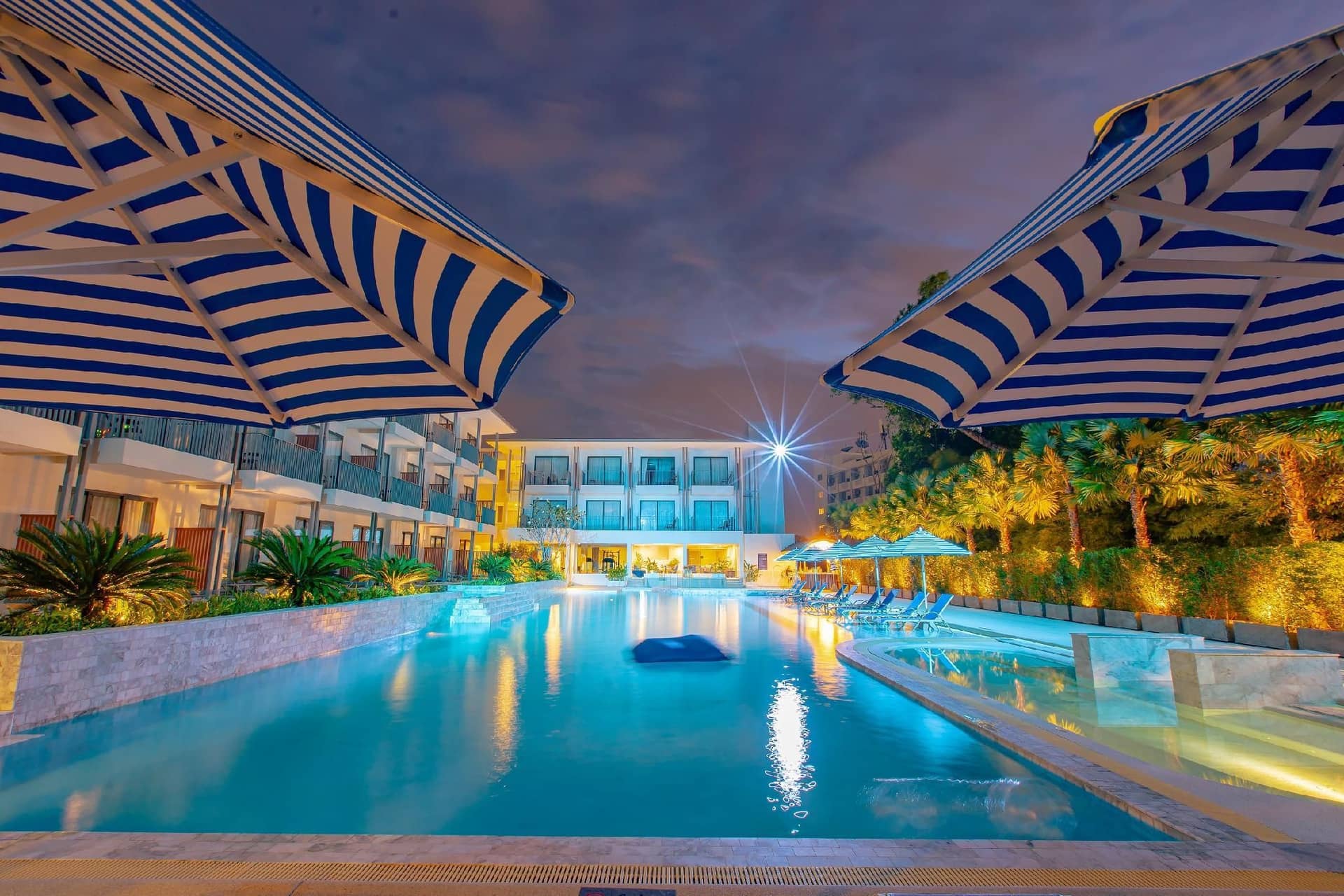 Seabed Grand Hotel Phuket