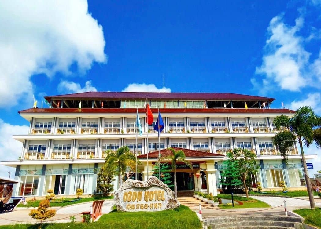 โรงแรมโอซอน