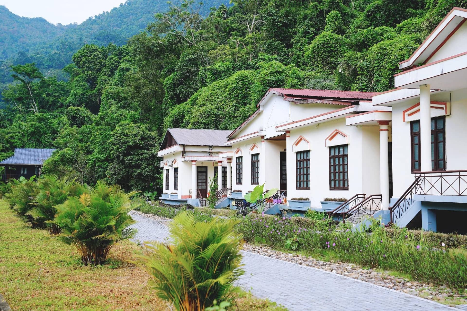 Sai Gon - Ba Be Resort (A member of Saigontourist Group)