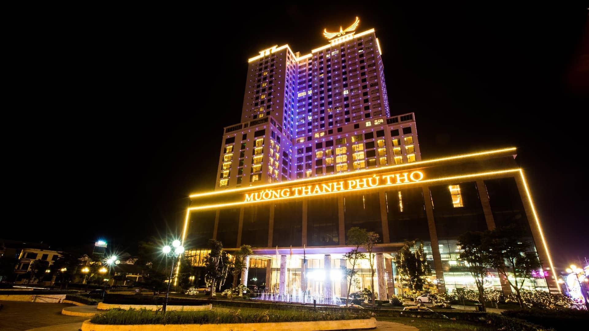 Muong Thanh Luxury Phu Tho Hotel. Muong Thanh Luxury Phu Tho Hotel.