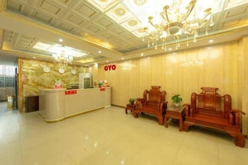 OYO 417 Truong Son Hotel OYO 417 Truong Son Hotel