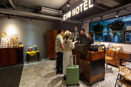 โช โฮเทล ทรี