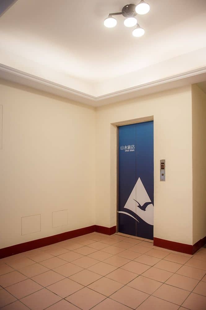 Shan Shui Hostel