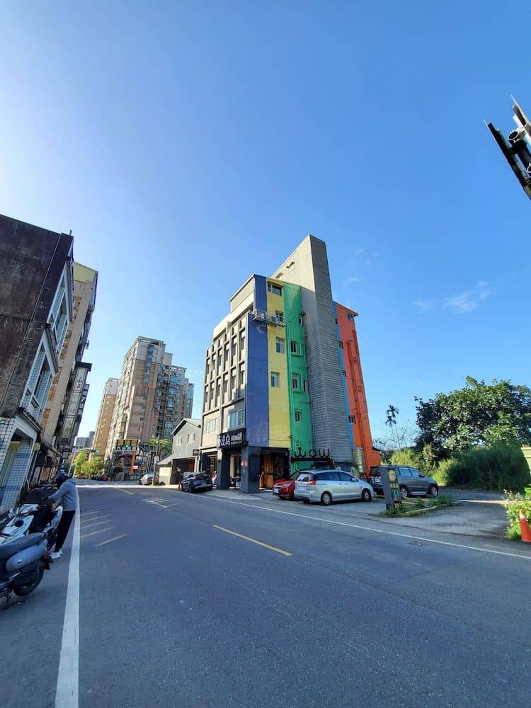 Slow Wow Hot Spring Hotel