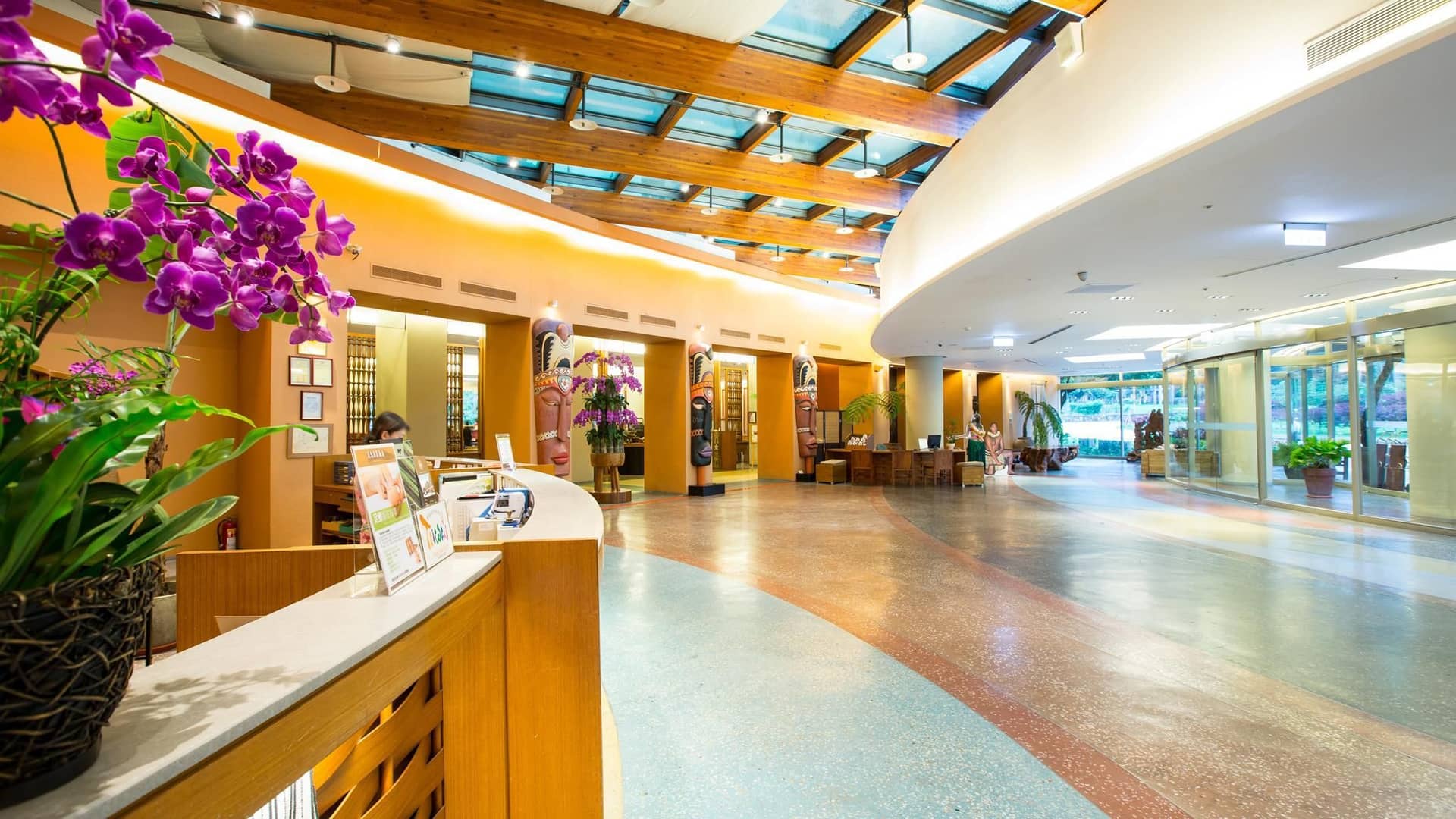 Luminous Hot Spring Resort & Spa