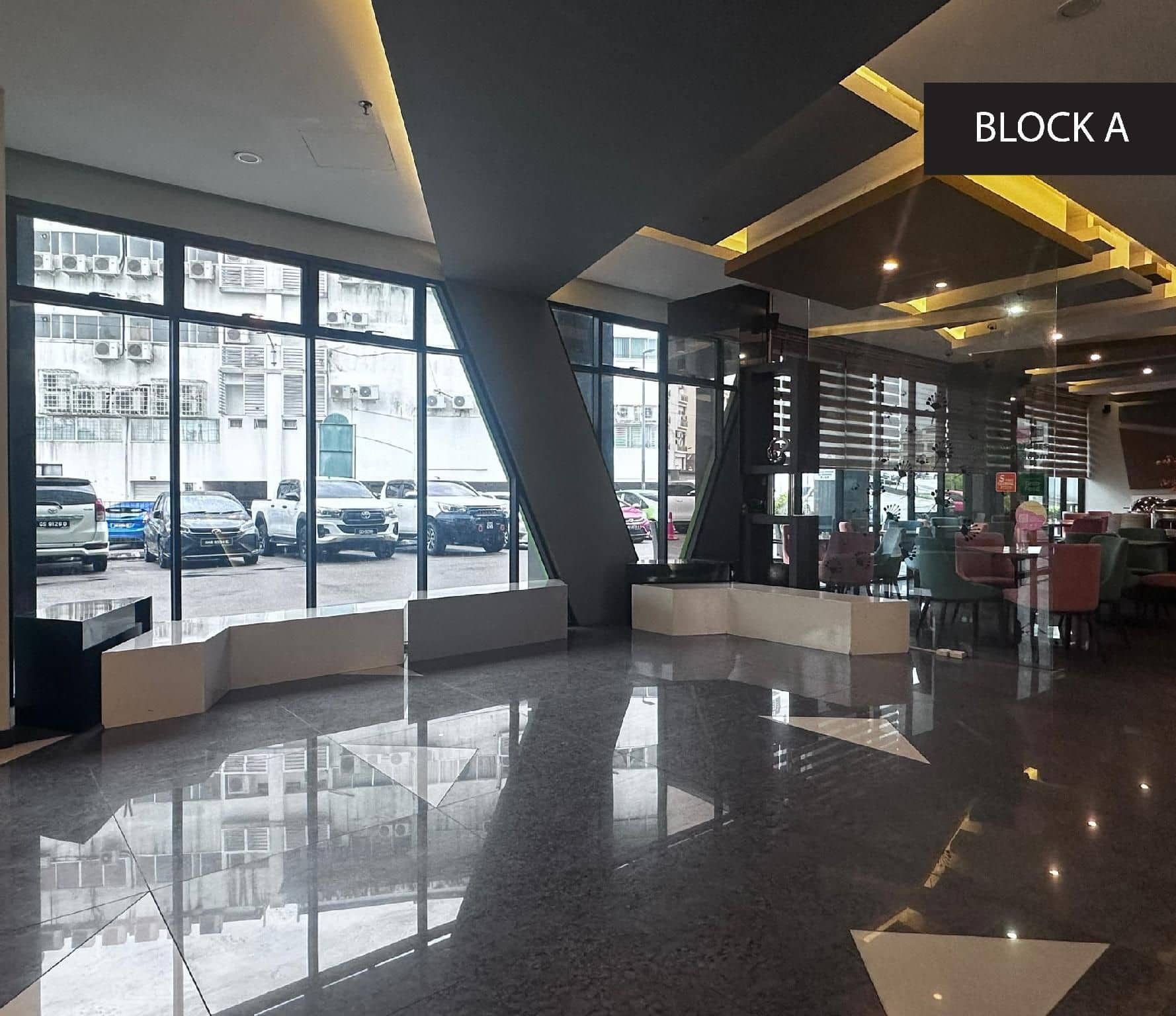 โรงแรม 56